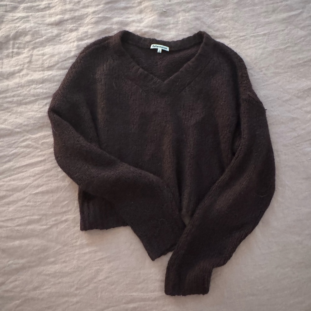 Reformation Cropped V-Neck Sweater